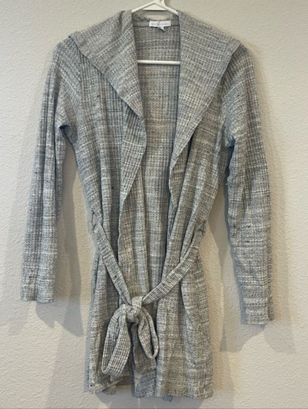 Beyond Yoga Womens Grey Cozy Waffle Knit Thermal Wrap Hooded Cardigan Size Med